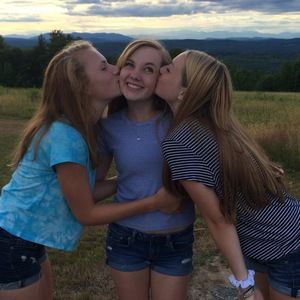 Meet your Posher, Bailey